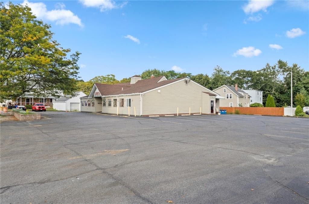 Commercial,Business at 376 Bullocks Point Avenue, East Providence, photo 28 of 32