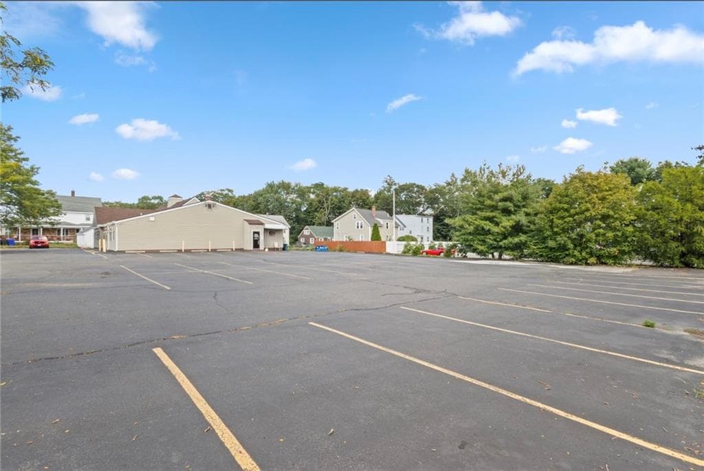 Commercial,Business at 376 Bullocks Point Avenue, East Providence, photo 29 of 32