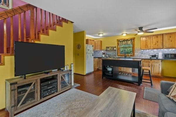 033 Alden Avenue photo 9