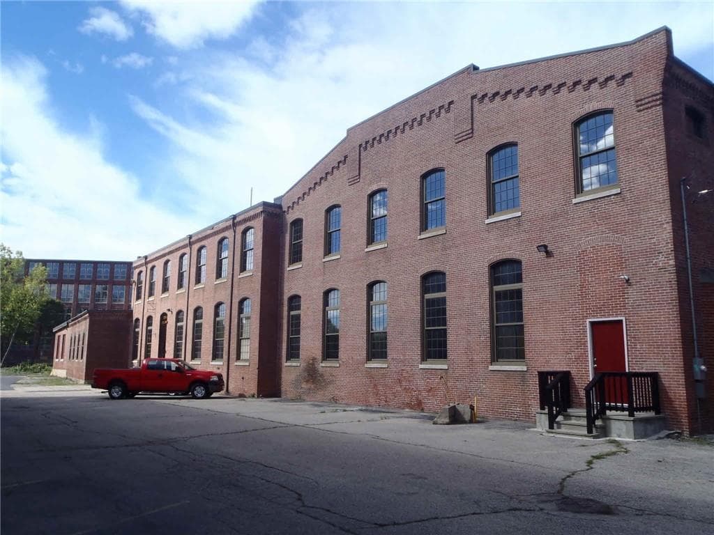 200 Conant Street photo 3
