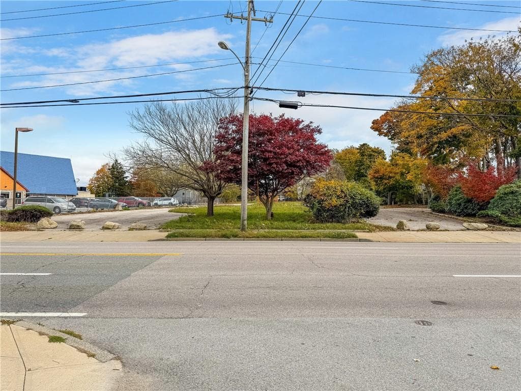 149 W Main Road