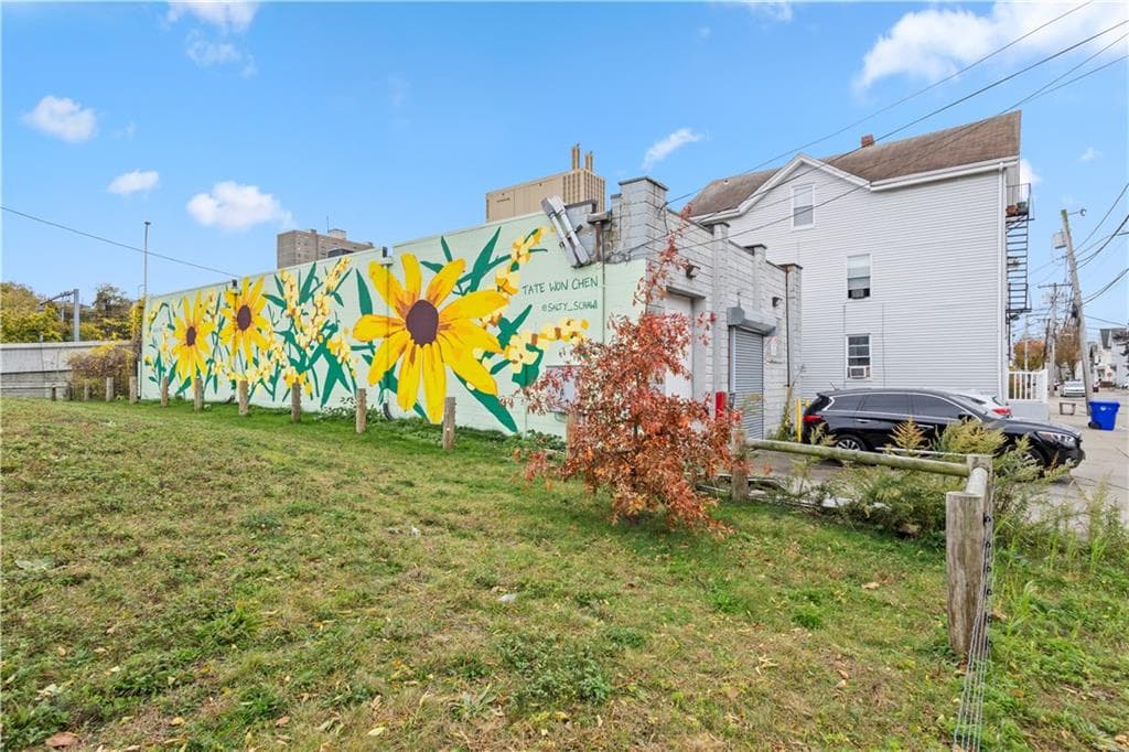 39 De Soto Street photo 5