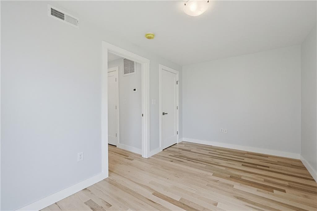 Single Family Residence at 33 Jefferson Avenue, East Providence, photo 21 of 48