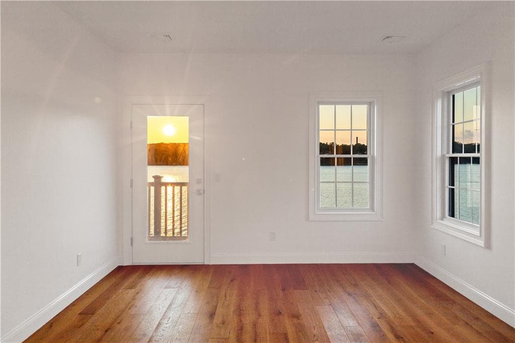 Single Family Residence at 114 East Point Drive, East Providence, photo 23 of 39