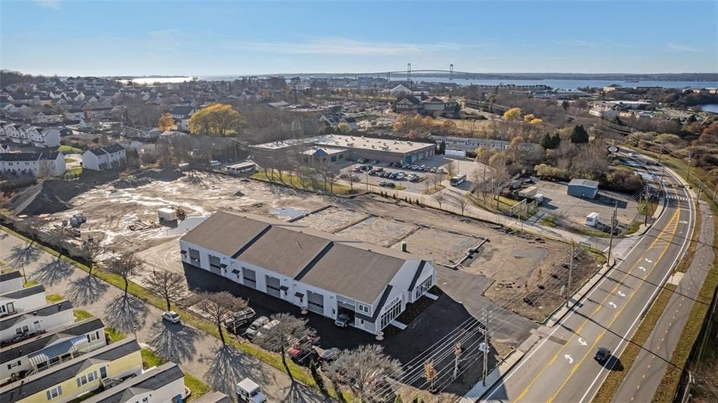 300 Coddington Highway UNIT 211 photo 29