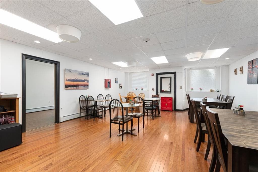 95 Warren Avenue photo 5