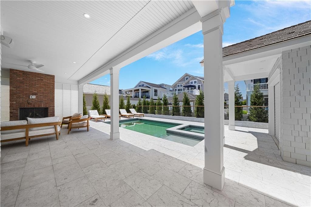 811 Ocean Road photo 23