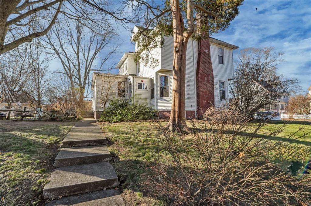 118 Arnold Avenue photo 49
