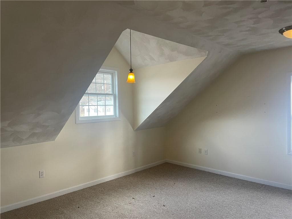 642 Great Road photo 4