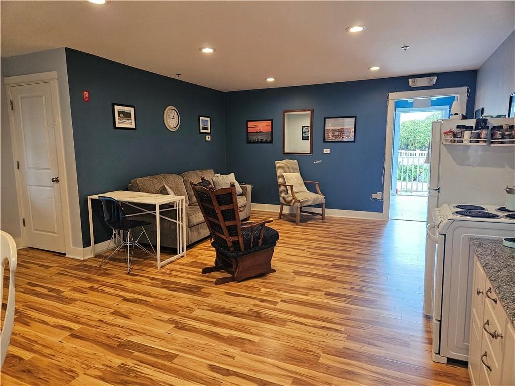 Commercial at 236 Sand Hill Cove Road, Narragansett, photo 3 of 13