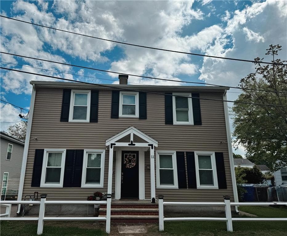 11 Crane St Street S