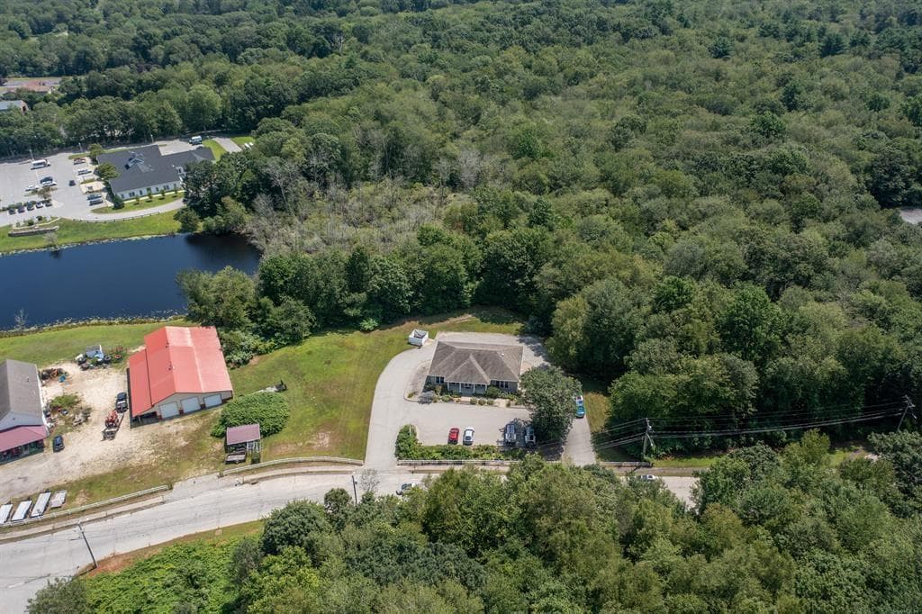 Commercial at 20 Knollwood Drive, Canterbury, photo 15 of 16