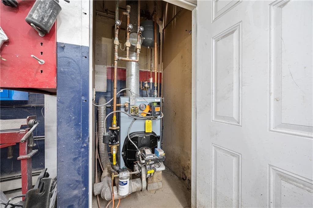 620 Pond Street photo 24