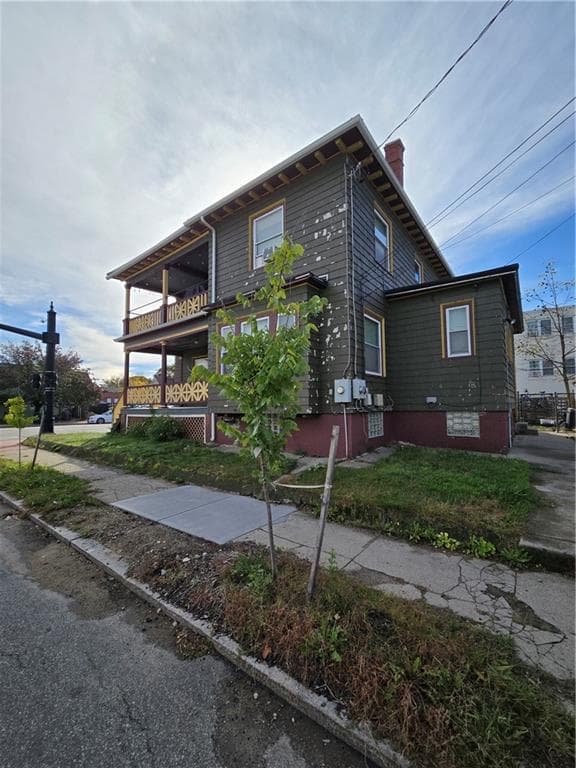 217 Elmwood Avenue photo 2