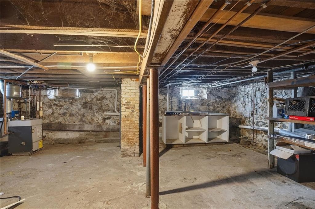 Multi Family at 20 22 Mount Pleasant View Avenue, Cumberland, photo 15 of 19