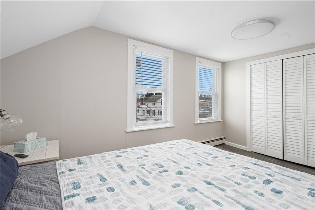 47 Cedar Avenue photo 24