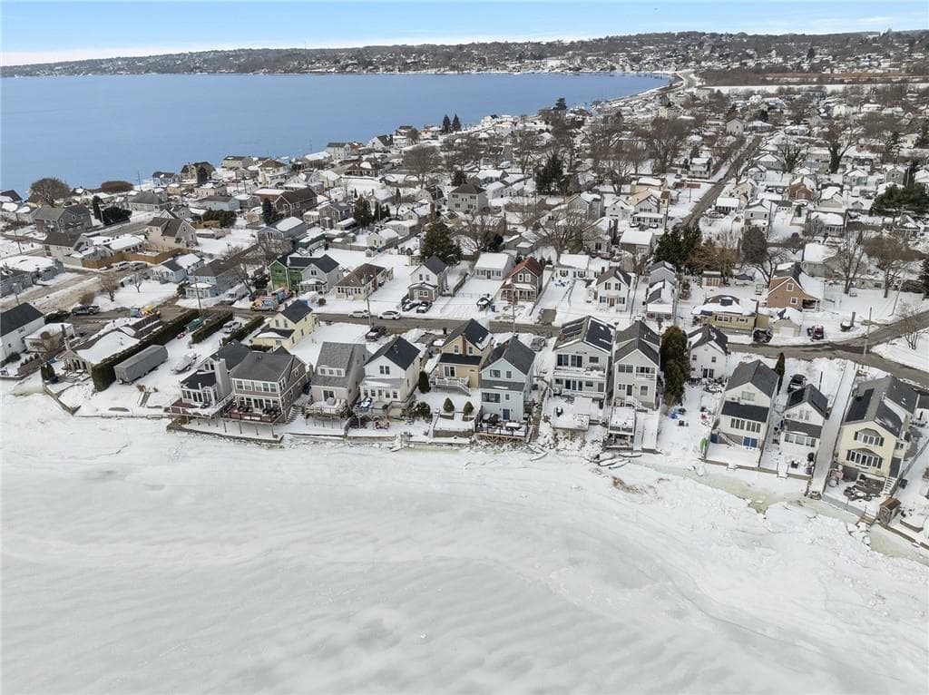 47 Cedar Avenue photo 41