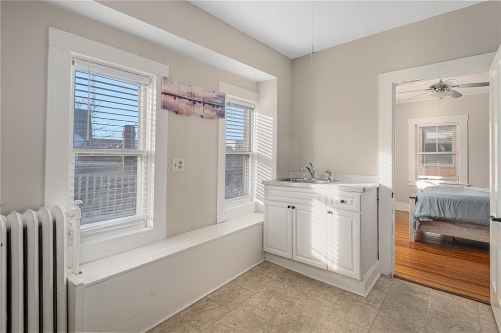 21 Spring Street UNIT 2 photo 12