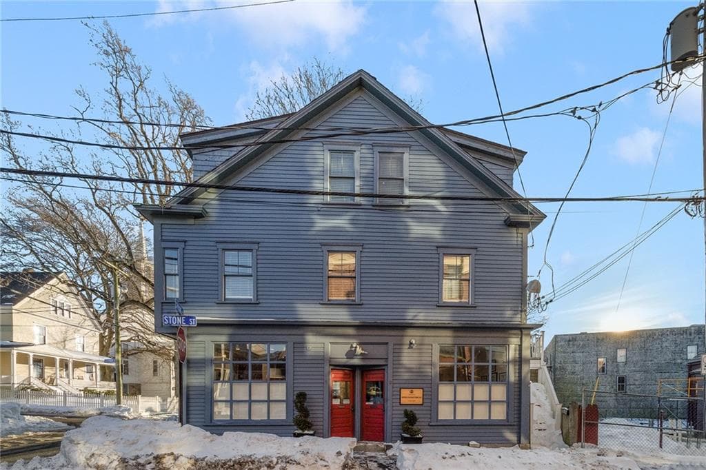 21 Spring Street UNIT 2