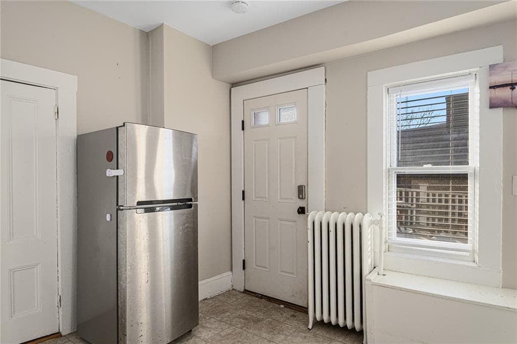 21 Spring Street UNIT 2 photo 9