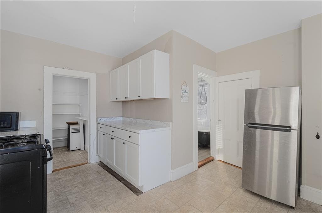 21 Spring Street UNIT 2 photo 15
