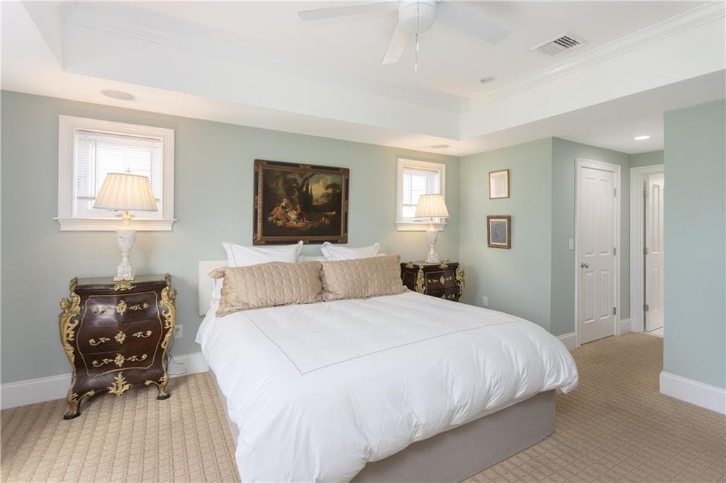 Single Family Residence at 44 Wimbledon Circle, Portsmouth, photo 23 of 35