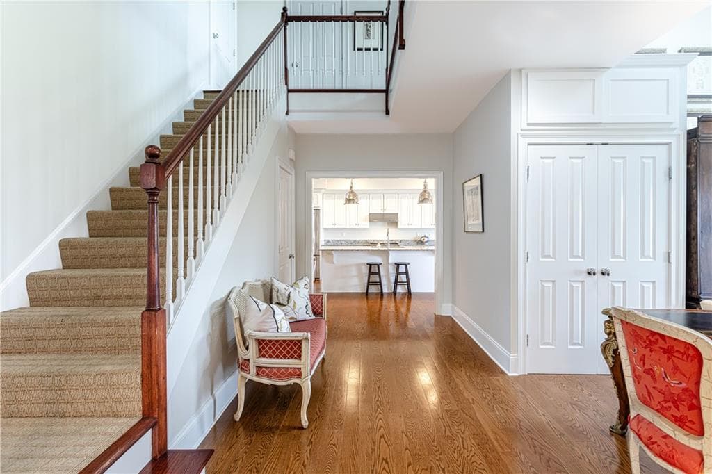 Single Family Residence at 44 Wimbledon Circle, Portsmouth, photo 26 of 35
