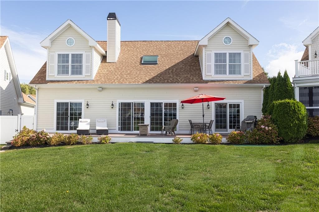 Single Family Residence at 44 Wimbledon Circle, Portsmouth, photo 35 of 35