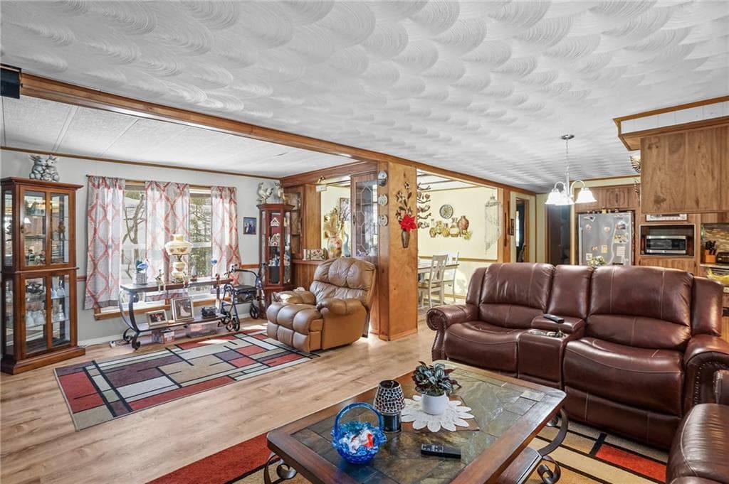 4 Leisure Way photo 20