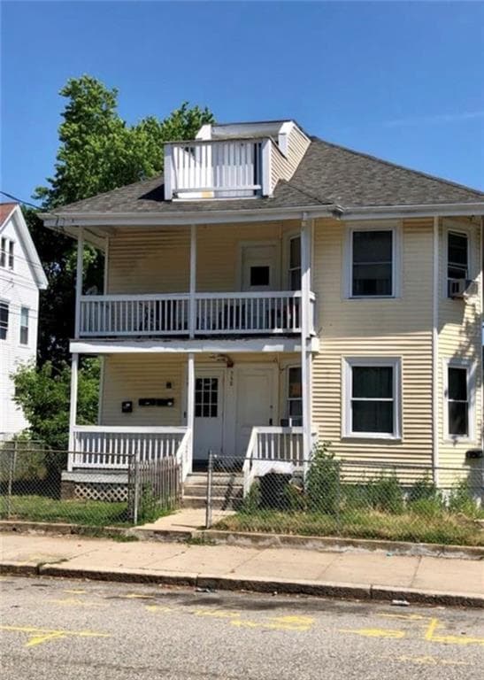 Multi Family at 346 Carrington Avenue, Woonsocket, photo 4 of 45
