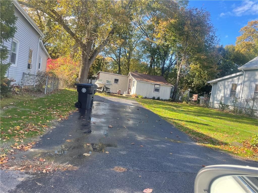 165 Canfield Avenue photo 6