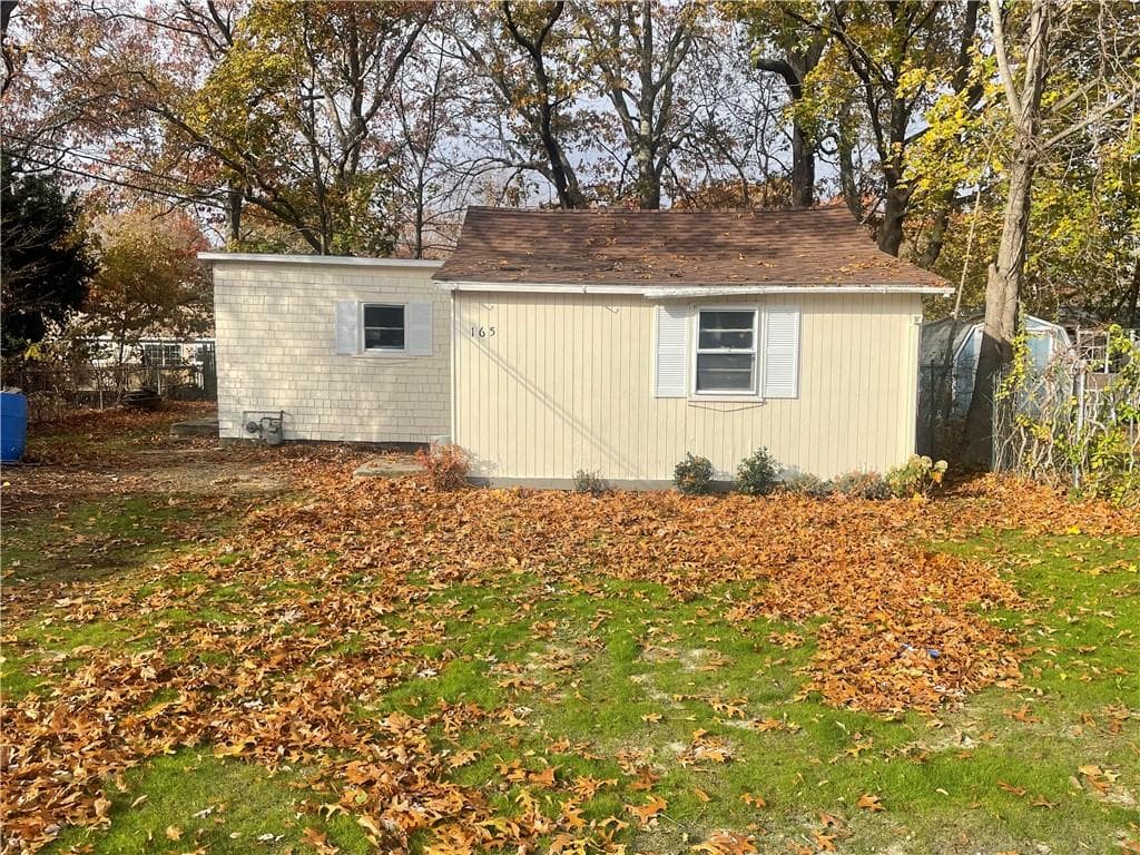 165 Canfield Avenue photo 4