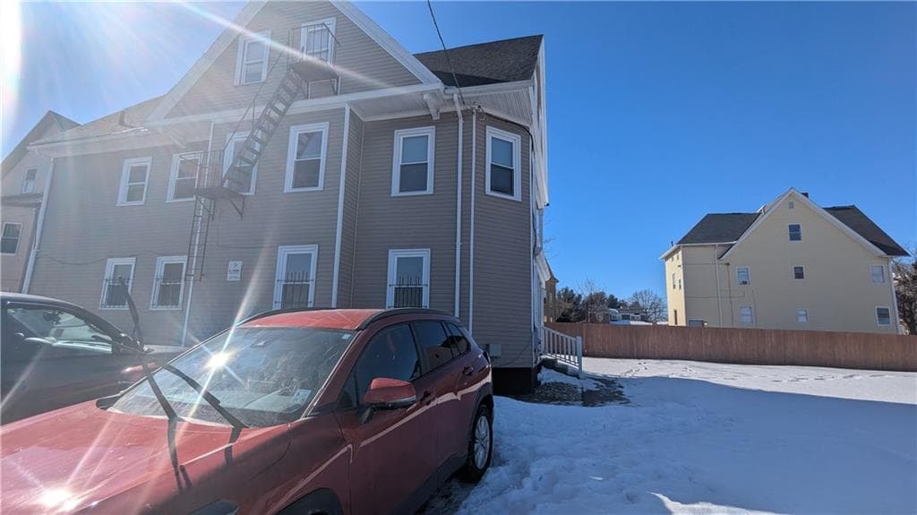 15 17 Emmett Street photo 4