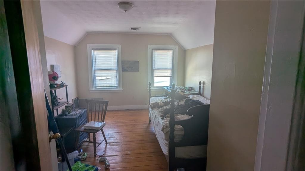 15 17 Emmett Street photo 25