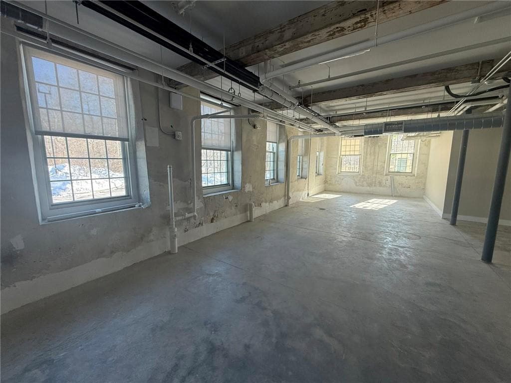 15 Island Place
