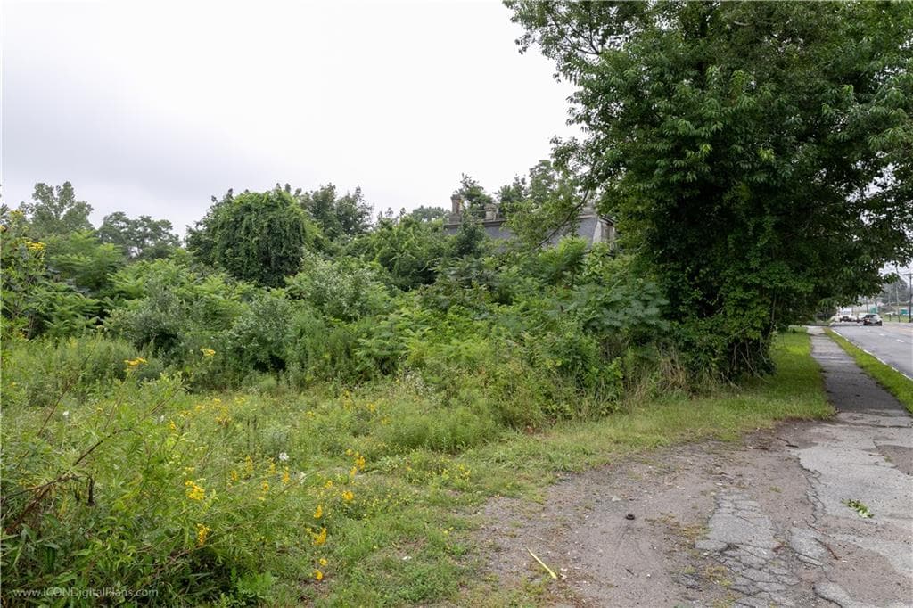 Unimproved Land at 2500 East Main Road, Portsmouth, photo 15 of 17
