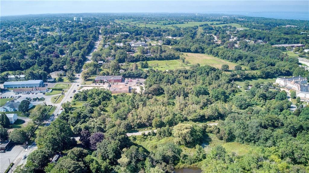 Unimproved Land at 2500 East Main Road, Portsmouth, photo 4 of 17