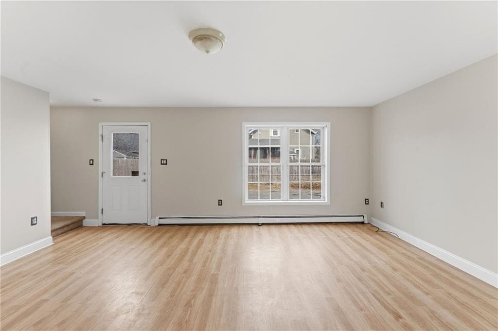 281 Swan Street UNIT A