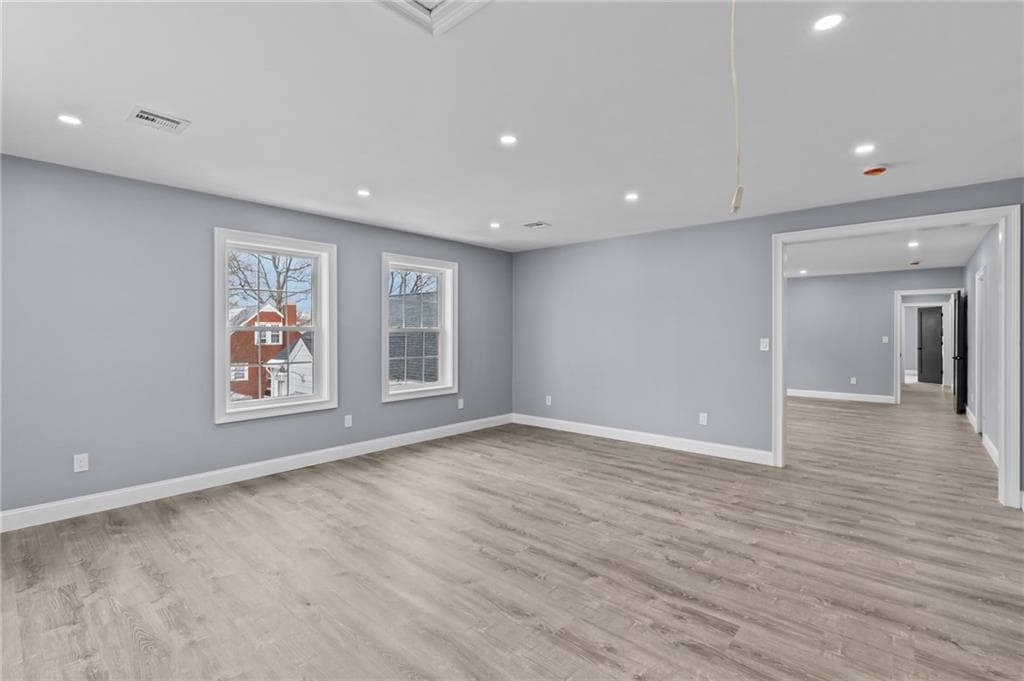 68 Enfield Avenue photo 27