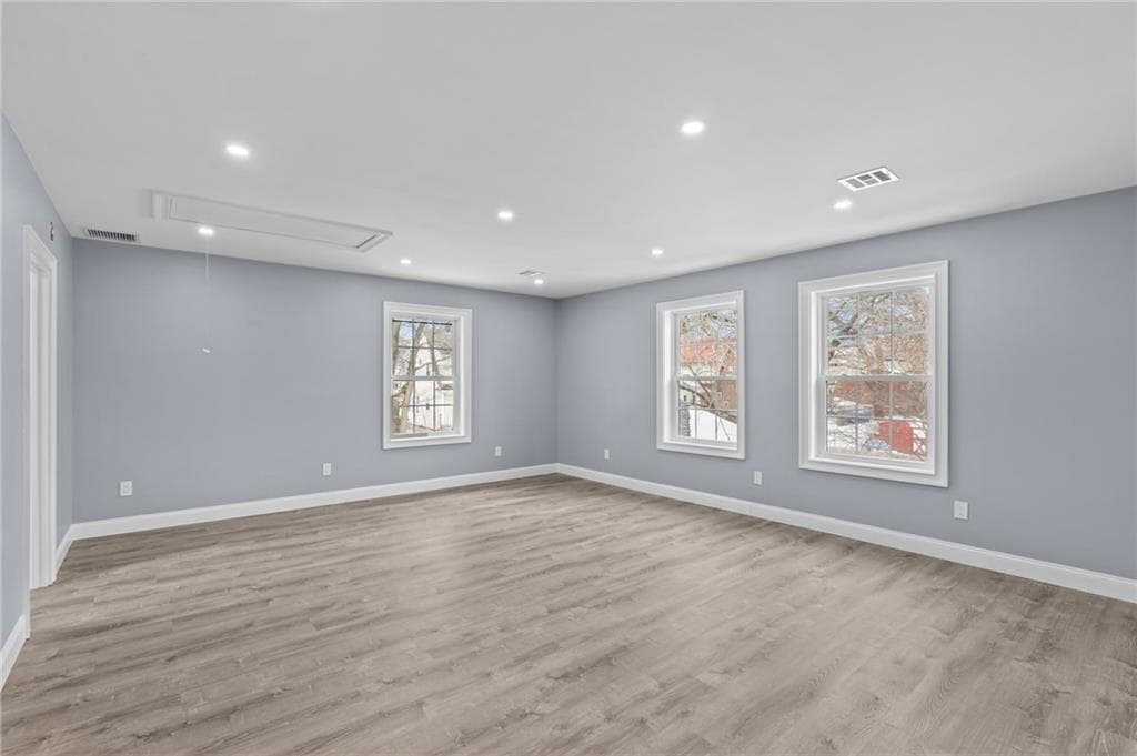 68 Enfield Avenue photo 24