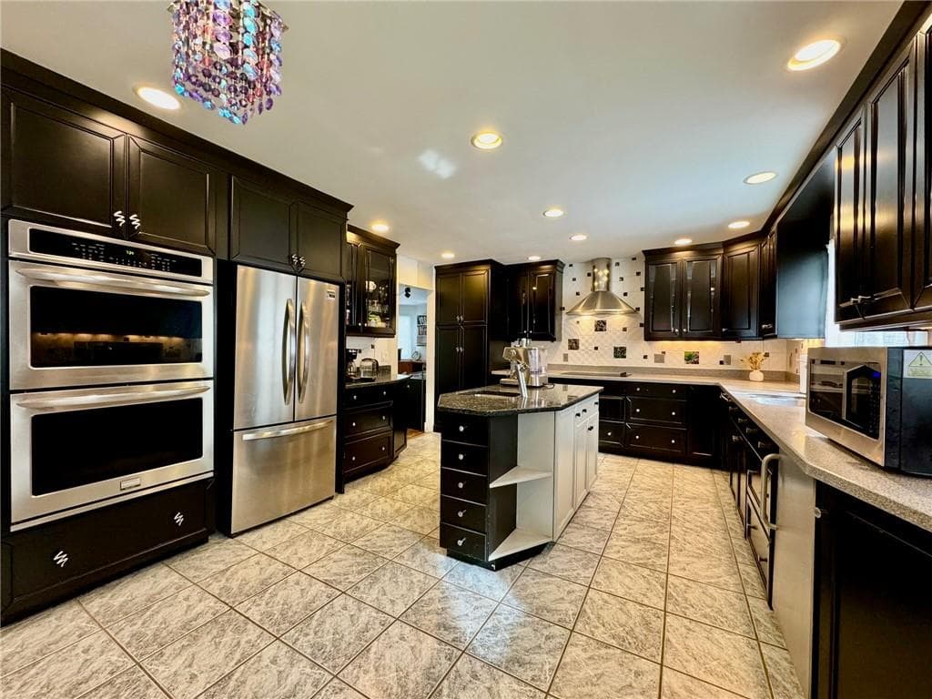 25 Coachman Pike photo 2