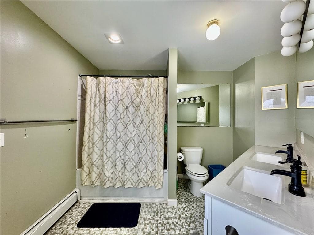 25 Coachman Pike photo 18