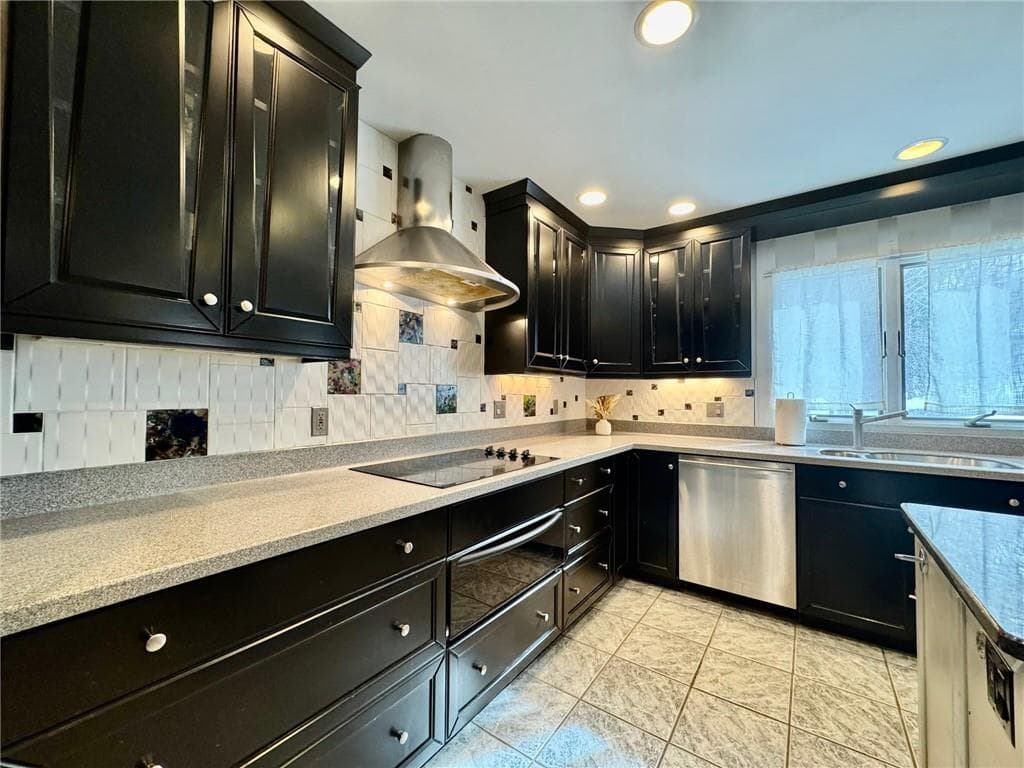 25 Coachman Pike photo 4