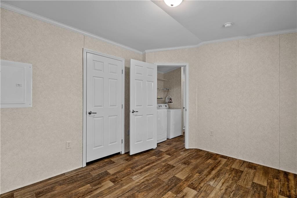 Single Family Residence at 1 Second Street, Portsmouth, photo 13 of 23