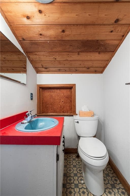 1035 Mohegan Trail photo 36