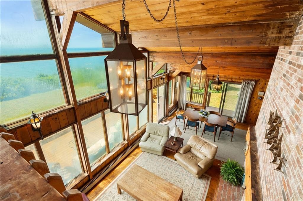 1035 Mohegan Trail photo 32