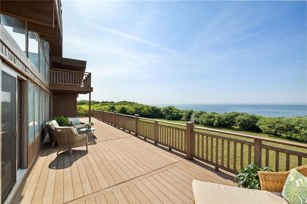 1035 Mohegan Trail photo 10