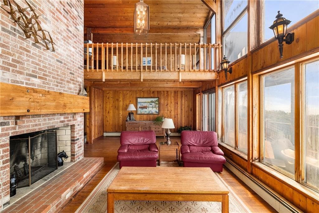 1035 Mohegan Trail photo 14