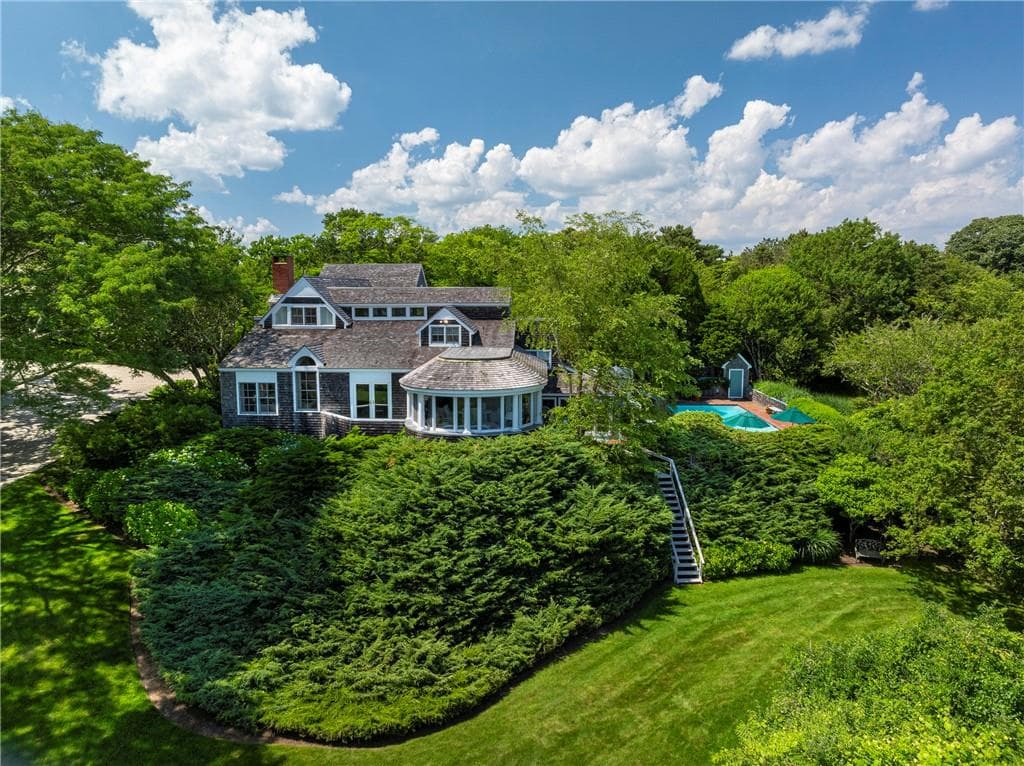 315 Ocean Avenue photo 7