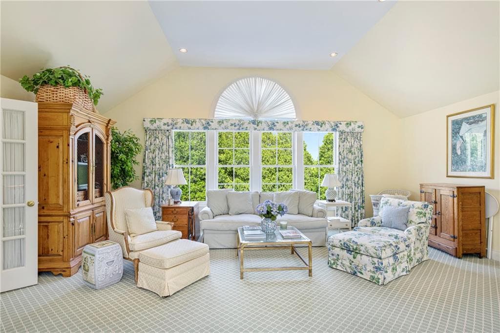 315 Ocean Avenue photo 38